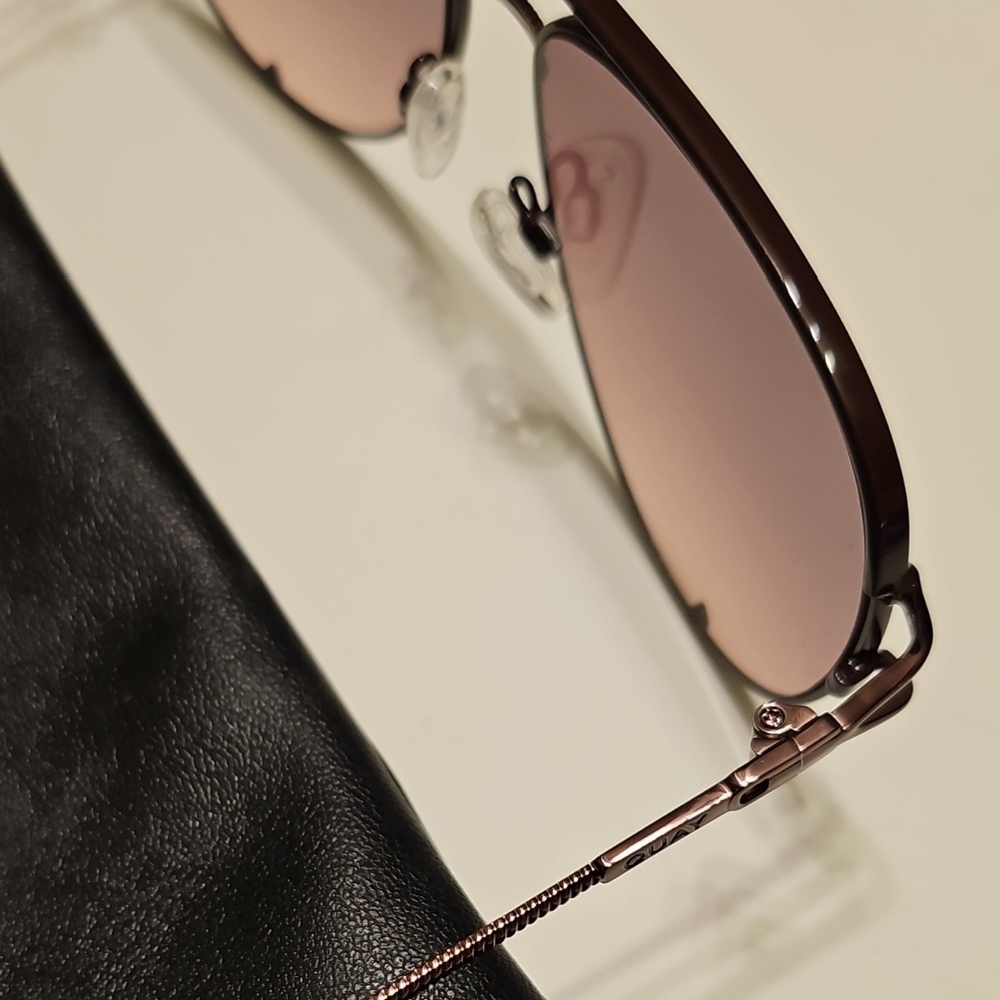 Quay Australia High Key Twist Sunglasses - Picture 6 of 6